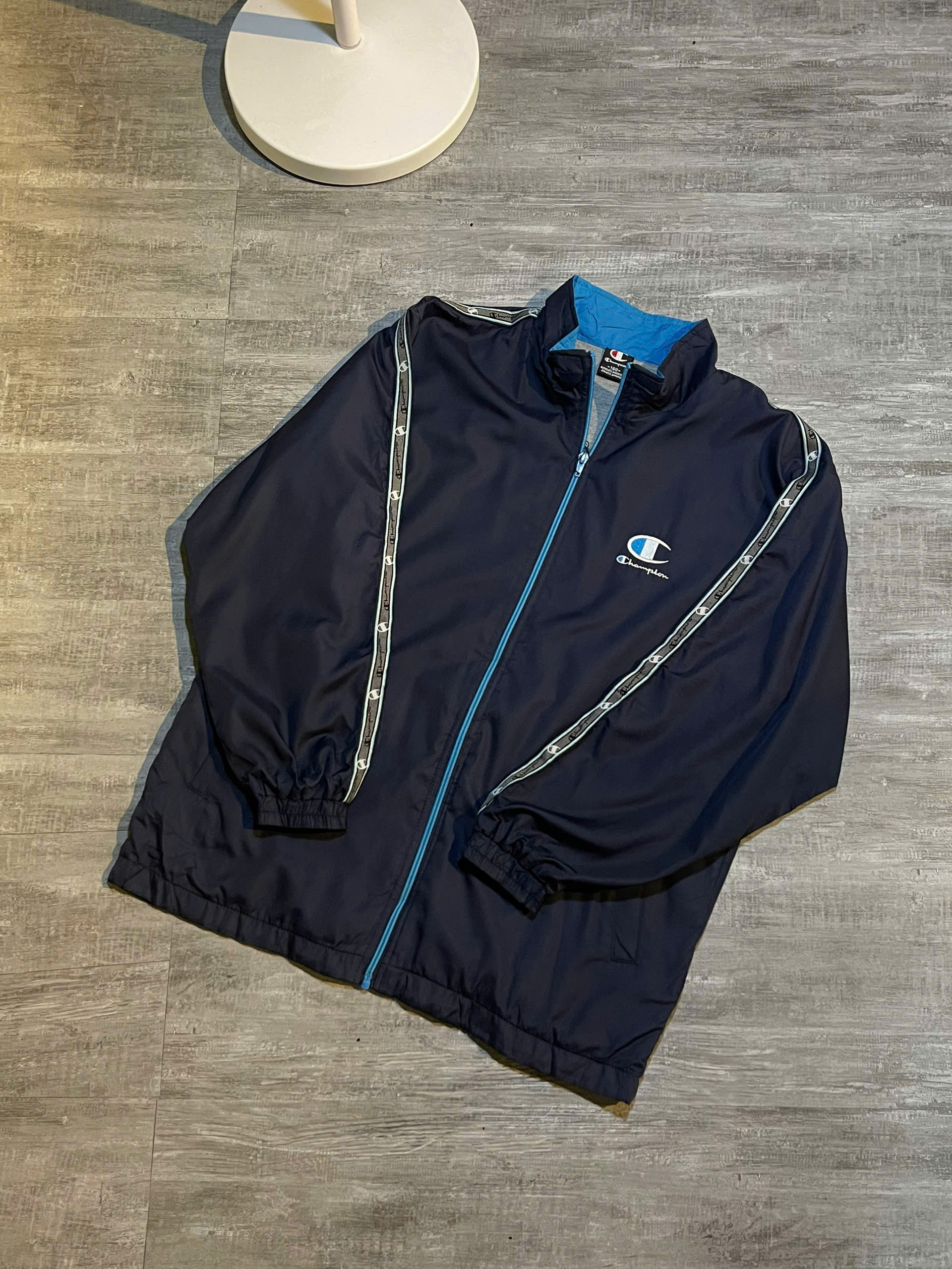 z6115469393193_80e40e21d0171a676fef494a8dabc805