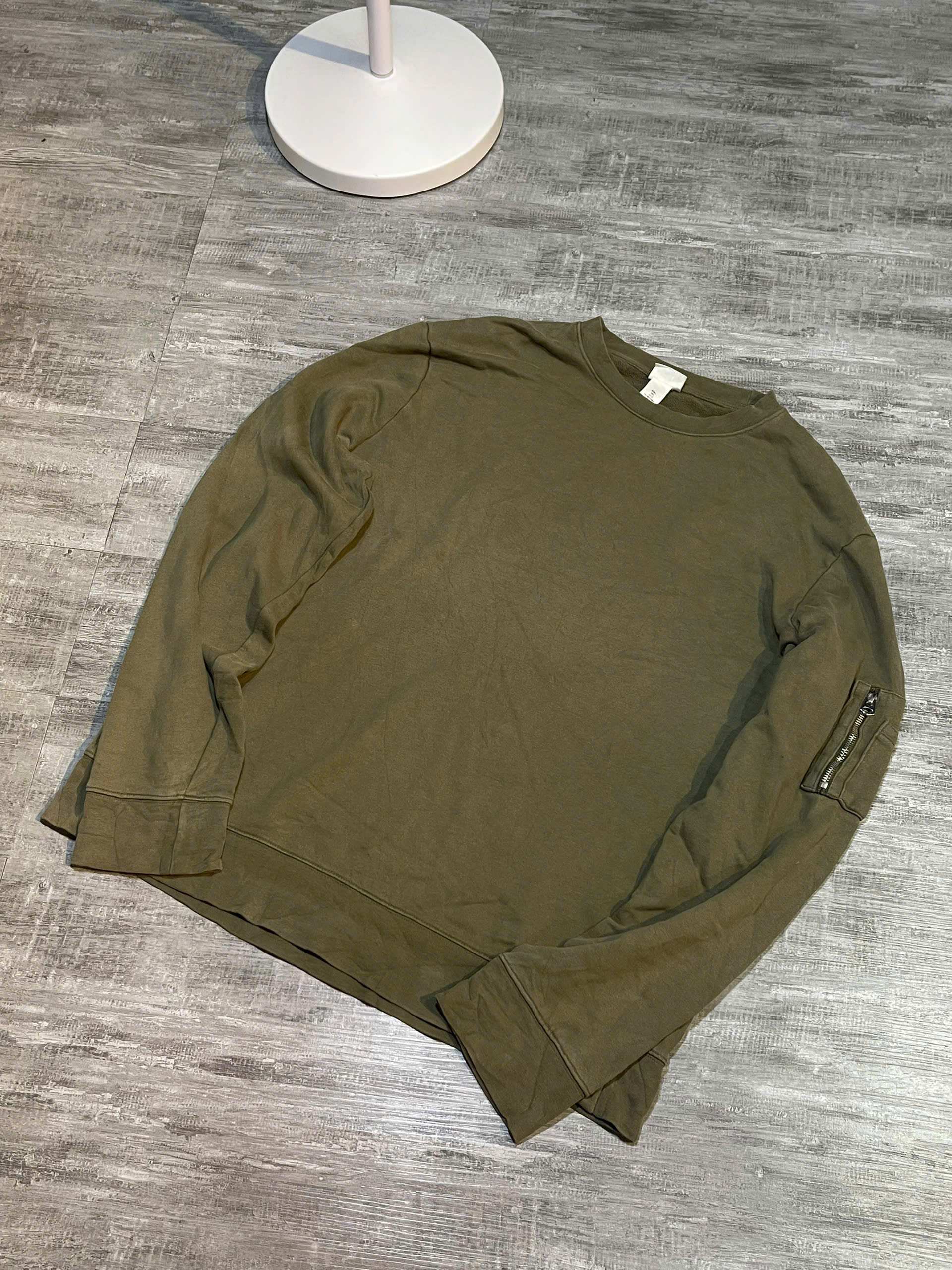 z6152047494513_5a1e483e5377fecdc62bc45c07a1c4e4